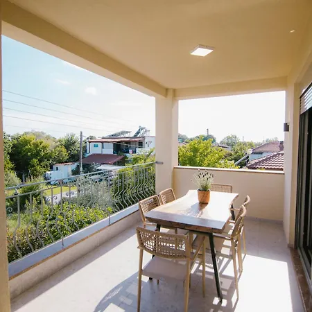 Maresol Villa