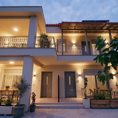 Maresol Villa